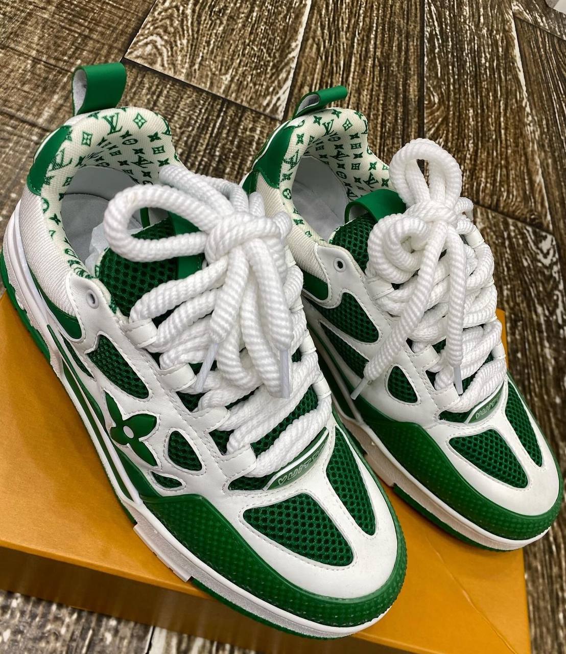 LV Skate Branco/Verde